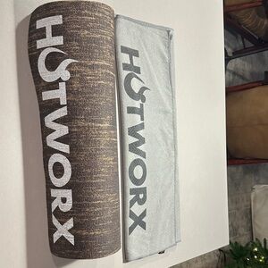 HOTWORX Brown and Gray Yoga Mat Set